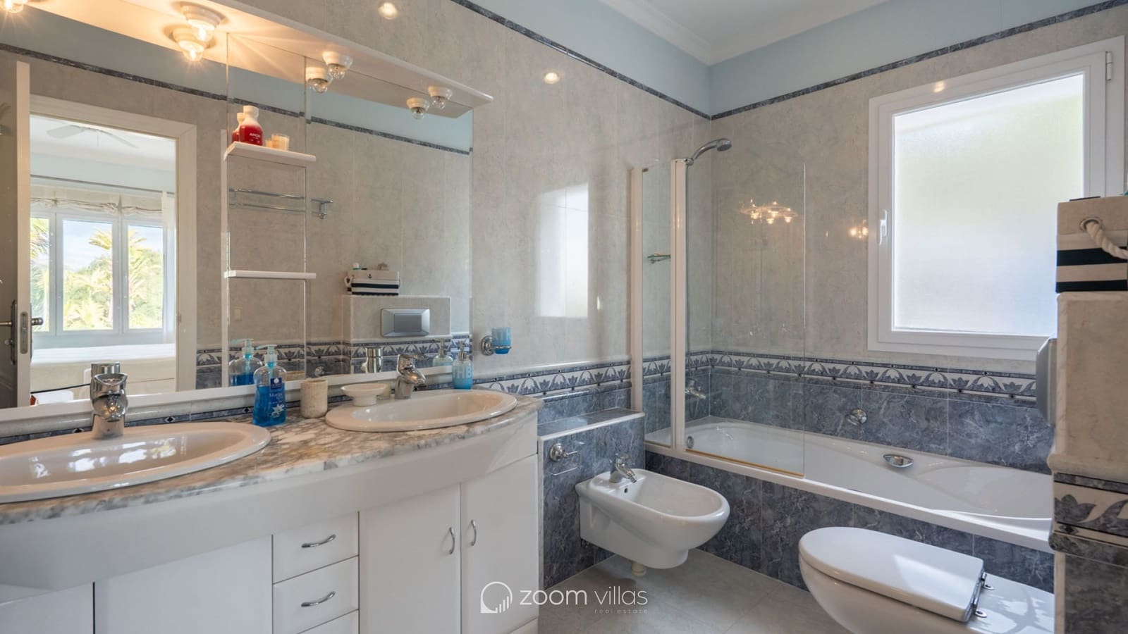 4 sypialnia Willa na sprzedaż w Javea / Xabia z basenem - 1 795 000 € (Ref: 9657058)