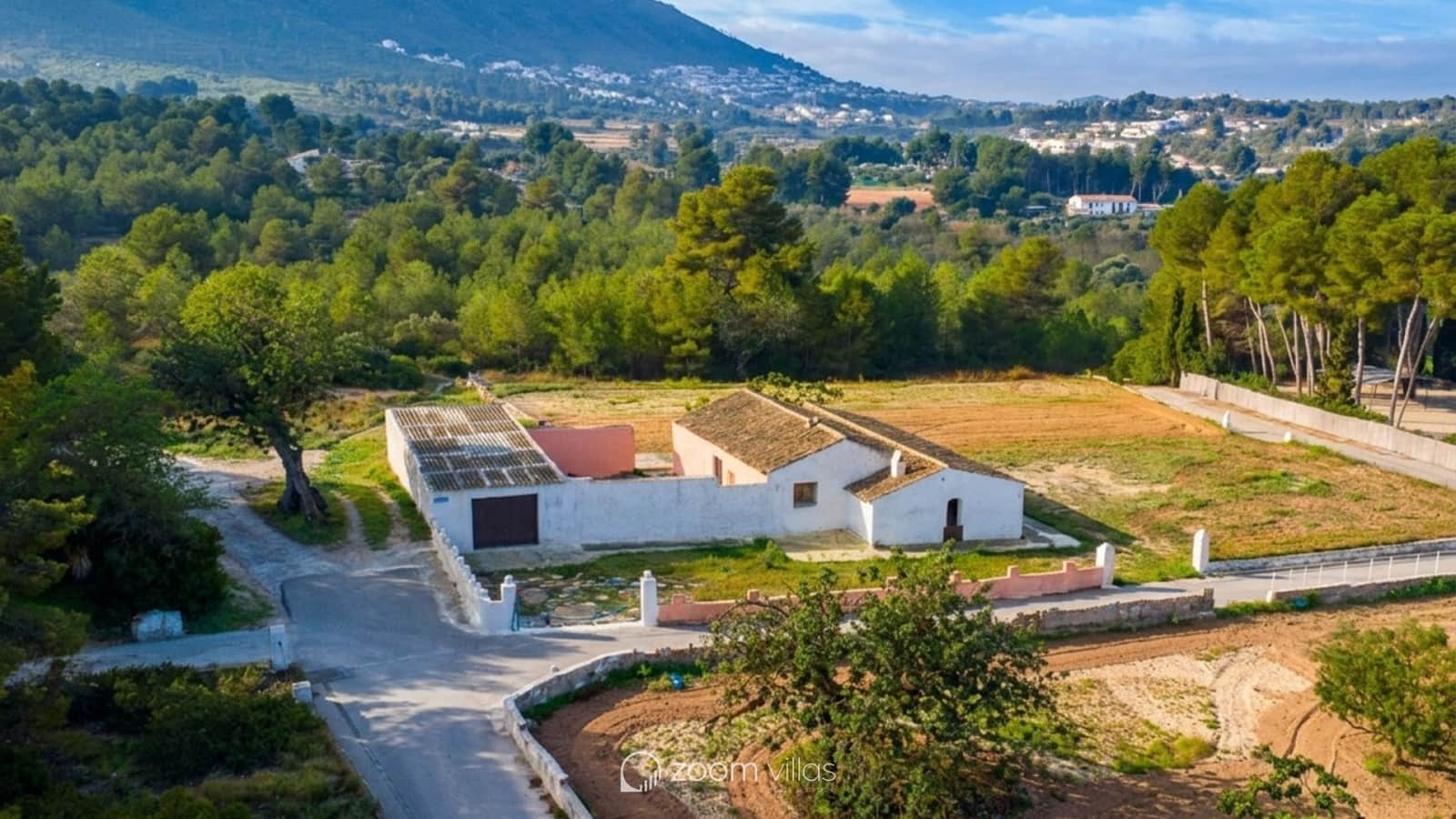 Villa for sale in Javea / Xabia - € 725,000 (Ref: 9659793)