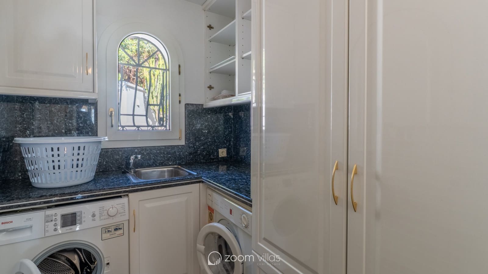 5 slaapkamer Villa te koop in Benissa met zwembad - € 1.990.000 (Ref: 9665204)