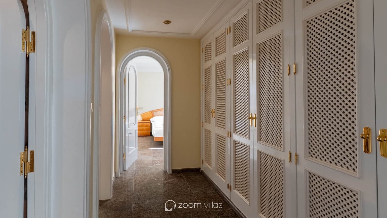 5 slaapkamer Villa te koop in Benissa met zwembad - € 1.990.000 (Ref: 9665204)