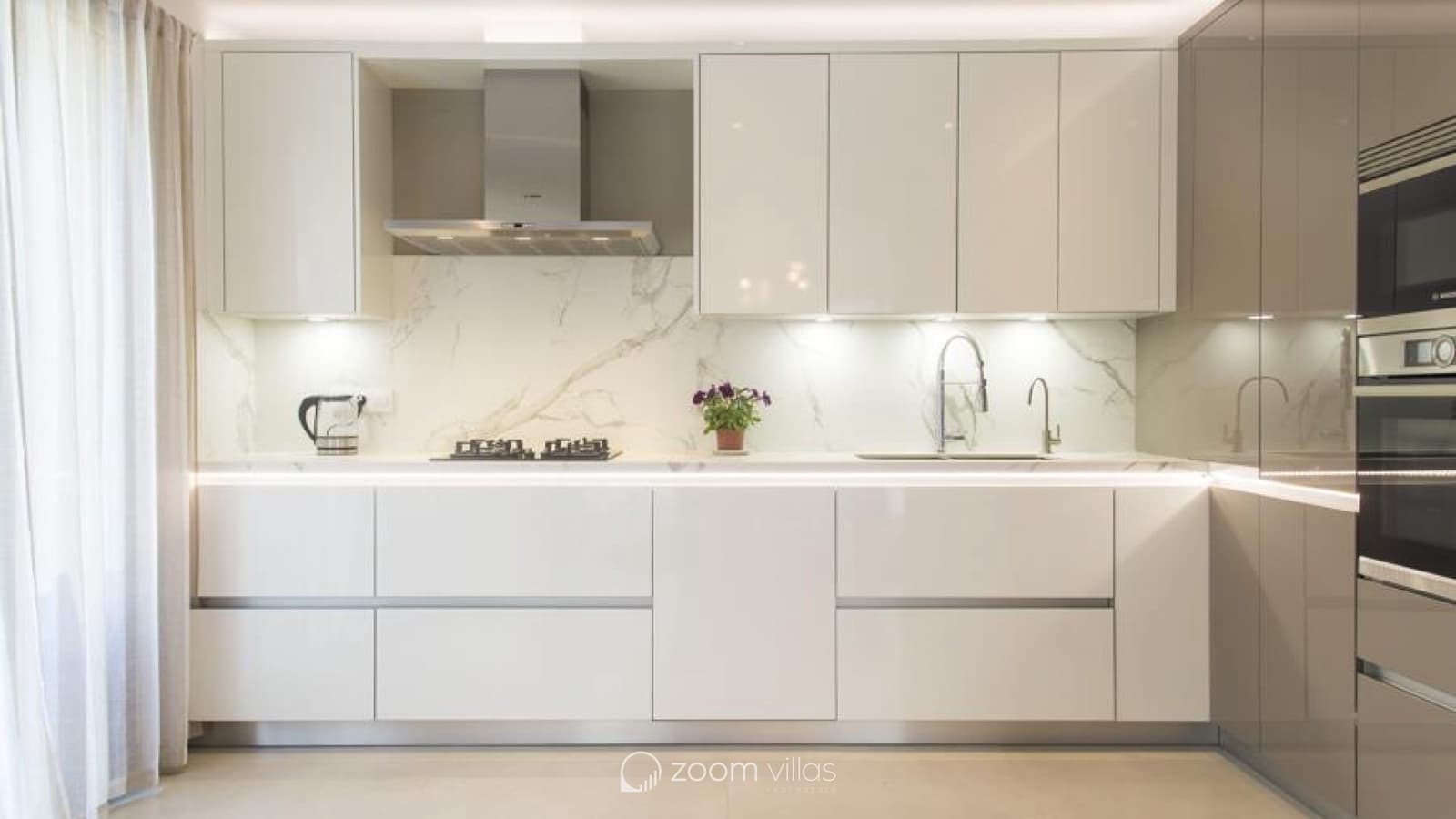 4 bedroom Villa for sale in Benitachell / Benitatxell with pool - € 749,000 (Ref: 9730499)