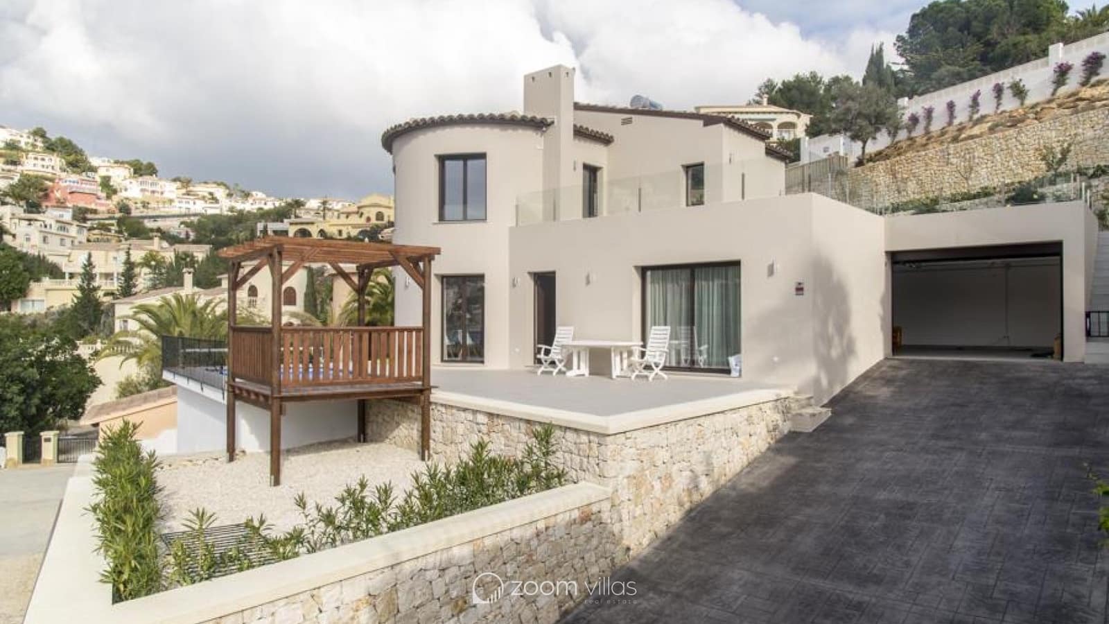 4 bedroom Villa for sale in Benitachell / Benitatxell with pool - € 749,000 (Ref: 9730499)