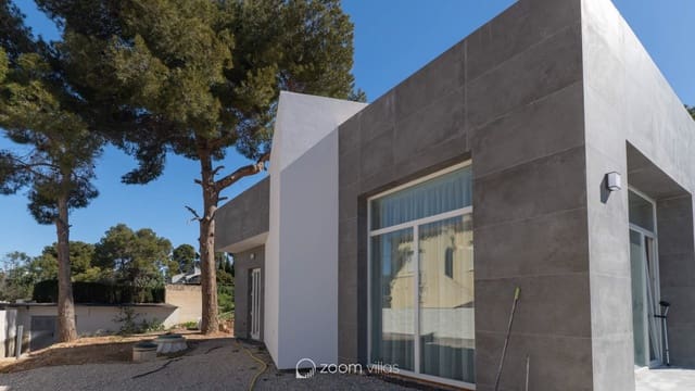 3 slaapkamer Villa te koop in Cometa - Carrió, Calpe / Calp met zwembad - € 799.000 (Ref: 9730728)