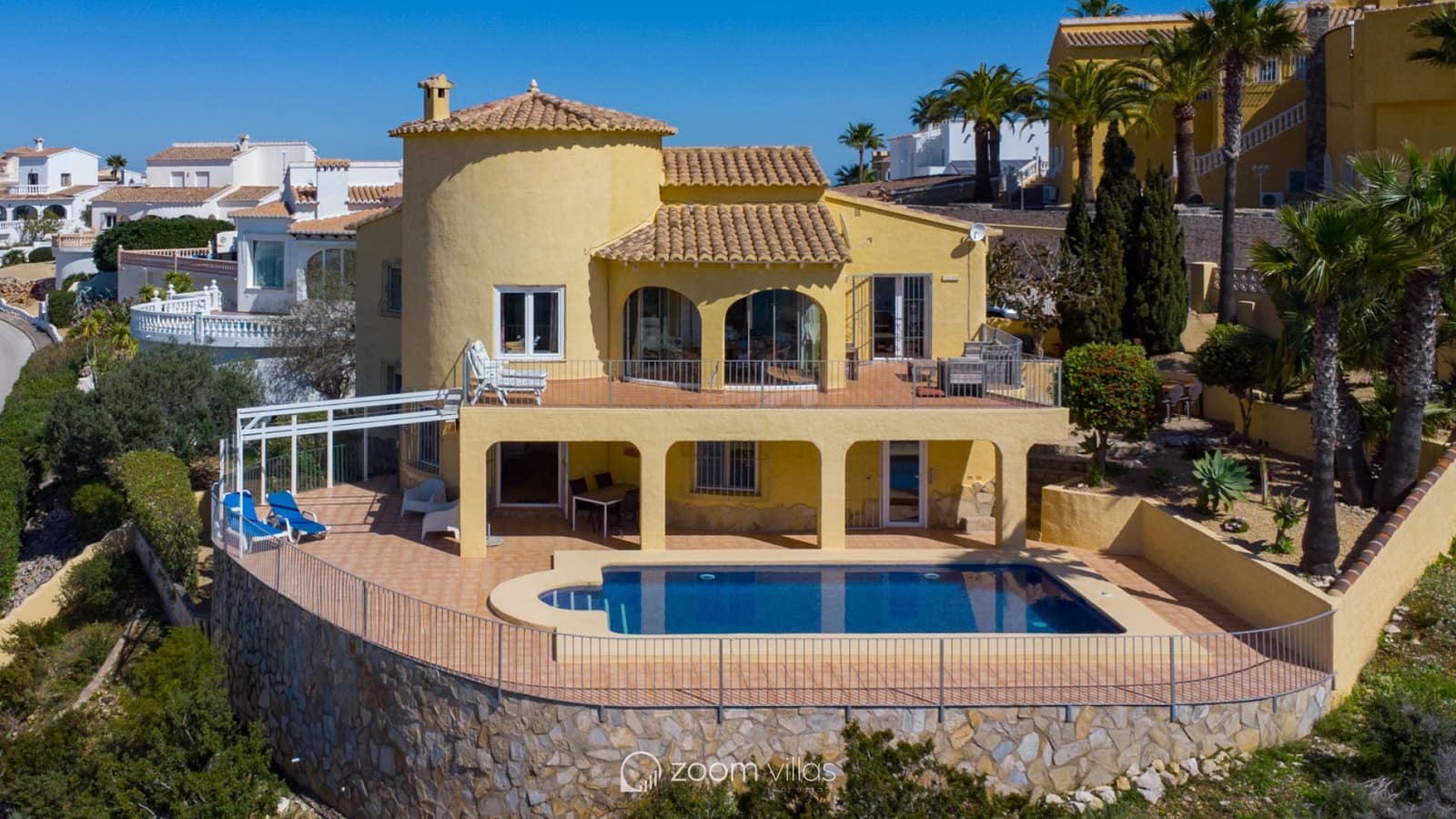 4 sypialnia Willa na sprzedaż w Cumbre del Sol z basenem - 745 000 € (Ref: 9730729)