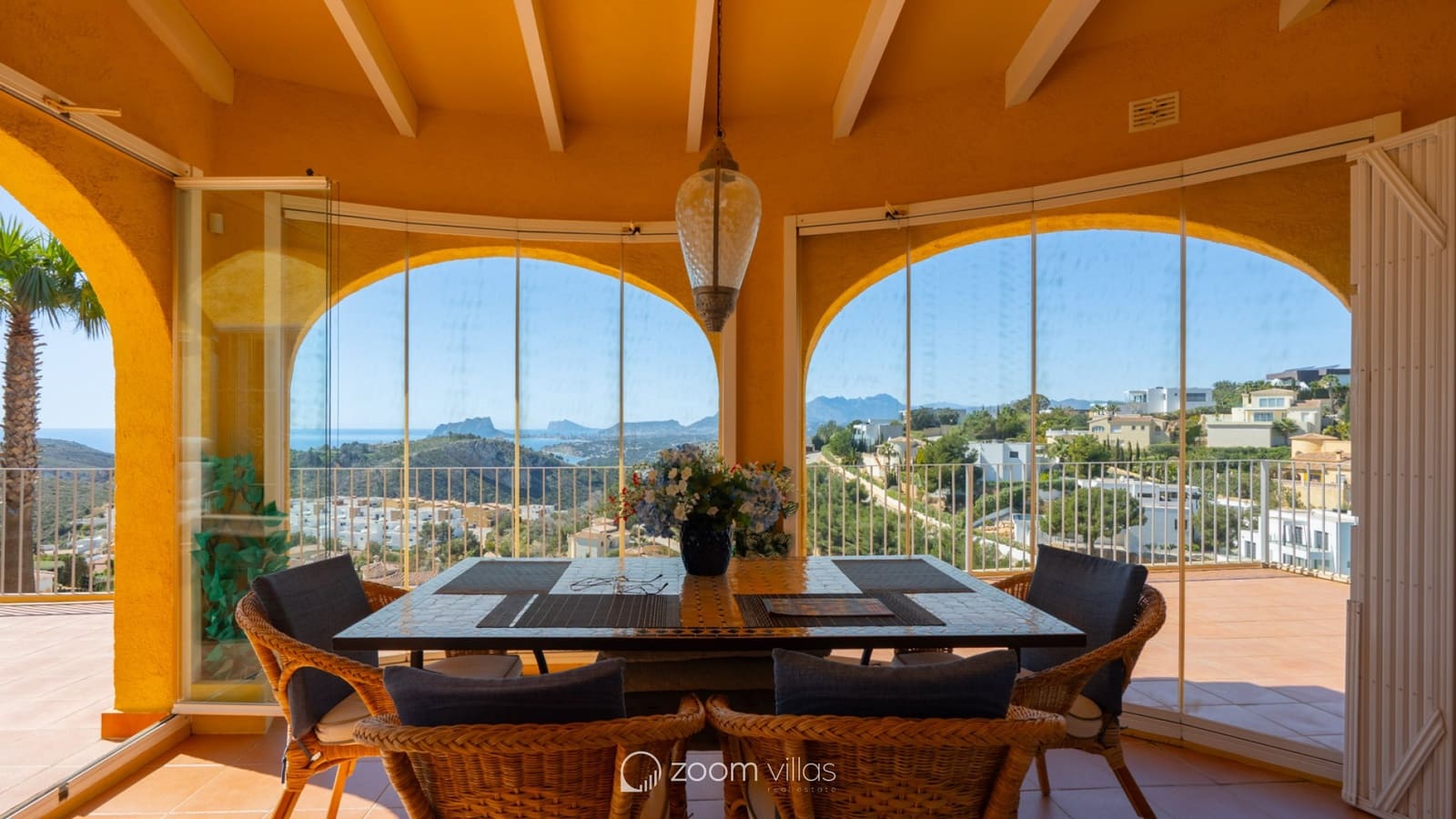 4 sypialnia Willa na sprzedaż w Cumbre del Sol z basenem - 745 000 € (Ref: 9730729)