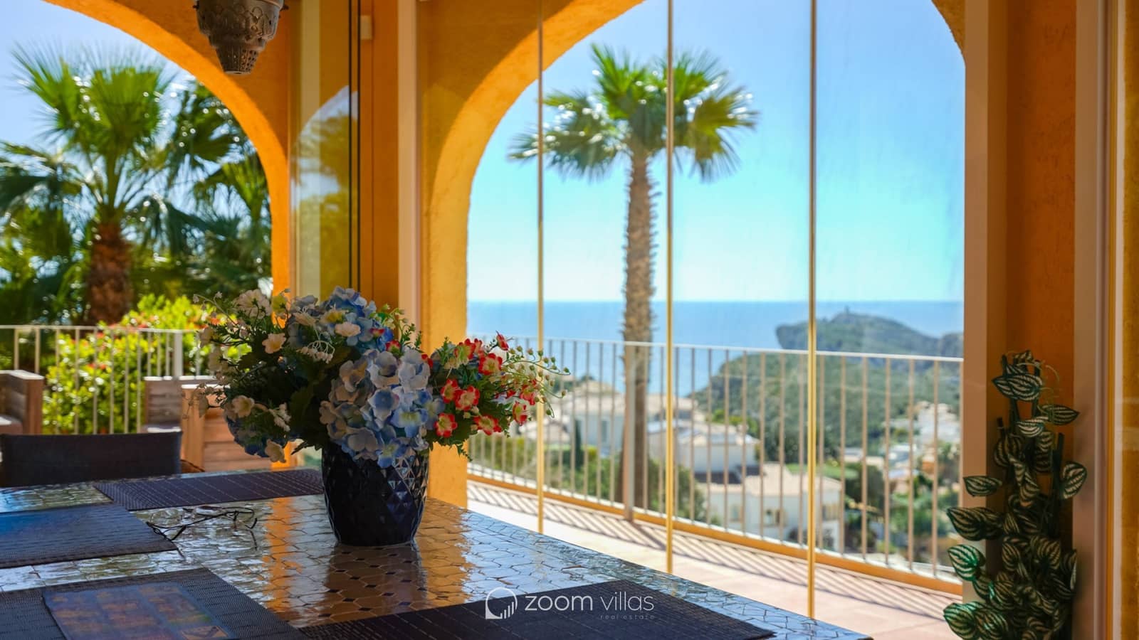 4 sypialnia Willa na sprzedaż w Cumbre del Sol z basenem - 745 000 € (Ref: 9730729)