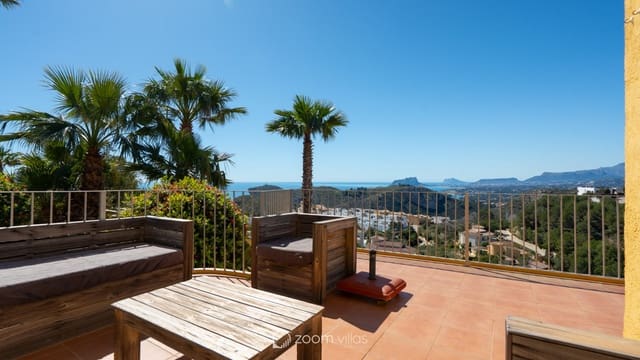 4 soverom Villa til salgs i Cumbre del Sol, Benitachell / Benitatxell med svømmebasseng - € 745 000 (Ref: 9730729)