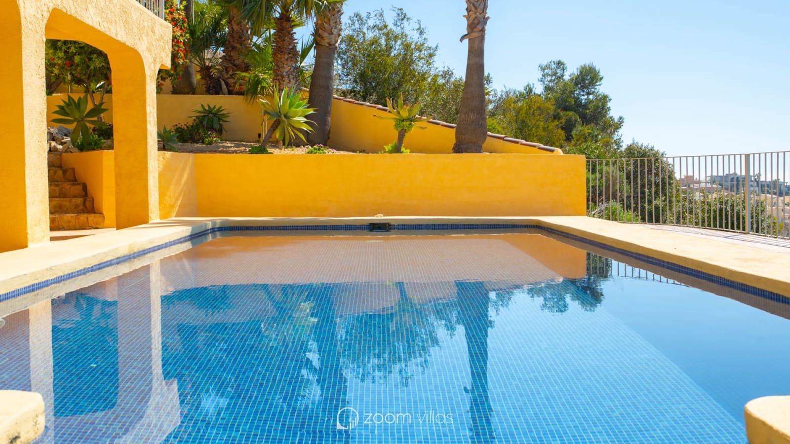 4 sypialnia Willa na sprzedaż w Cumbre del Sol z basenem - 745 000 € (Ref: 9730729)