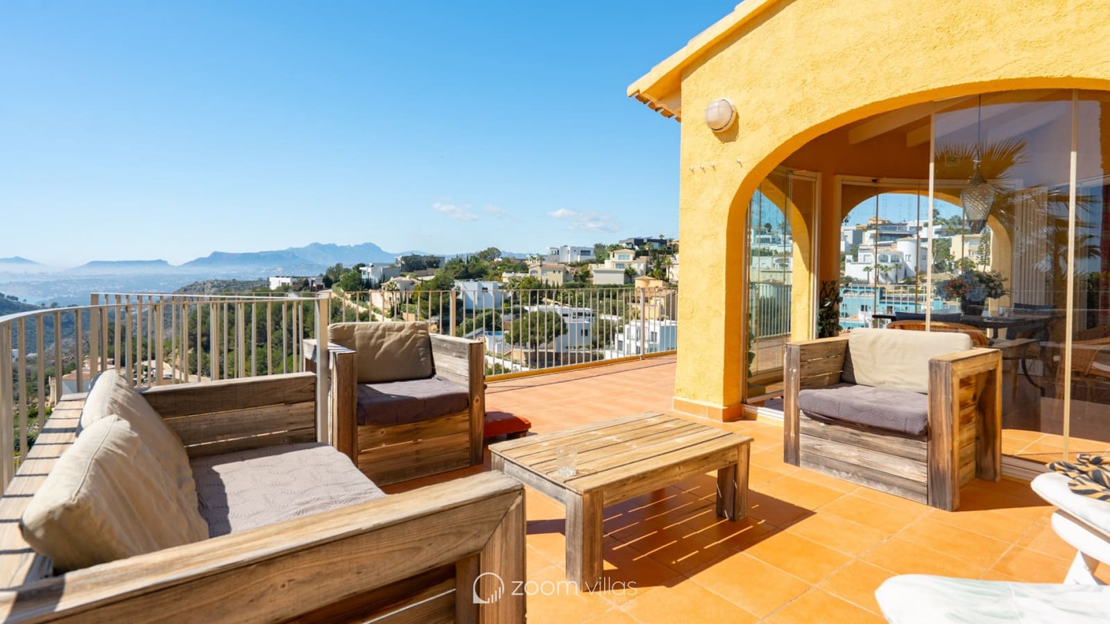 4 sypialnia Willa na sprzedaż w Cumbre del Sol z basenem - 745 000 € (Ref: 9730729)