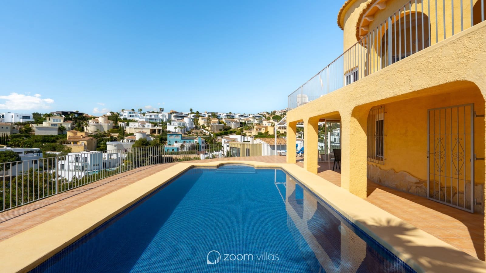 4 sypialnia Willa na sprzedaż w Cumbre del Sol z basenem - 745 000 € (Ref: 9730729)