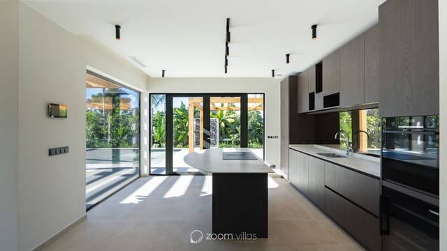 3 quarto Moradia para venda em La Granadella  - Costa Nova, Javea / Xàbia com piscina - 1 749 000 € (Ref: 9730854)