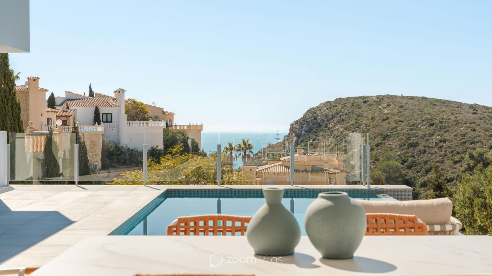 4 soveværelse Villa til salg i Cumbre del Sol med swimmingpool - € 1.300.000 (Ref: 9765297)