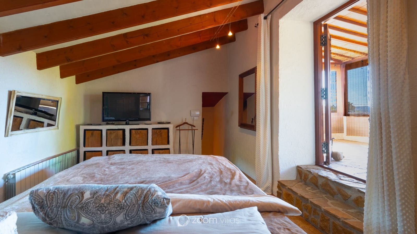 4 sypialnia Willa na sprzedaż w Javea / Xabia z basenem - 895 000 € (Ref: 9788722)