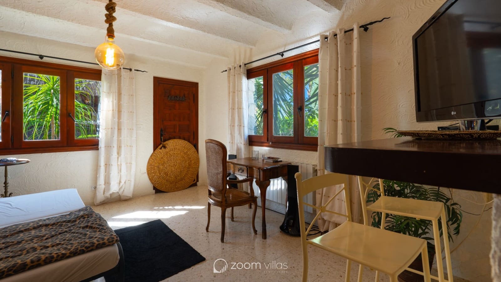 4 sypialnia Willa na sprzedaż w Javea / Xabia z basenem - 895 000 € (Ref: 9788722)