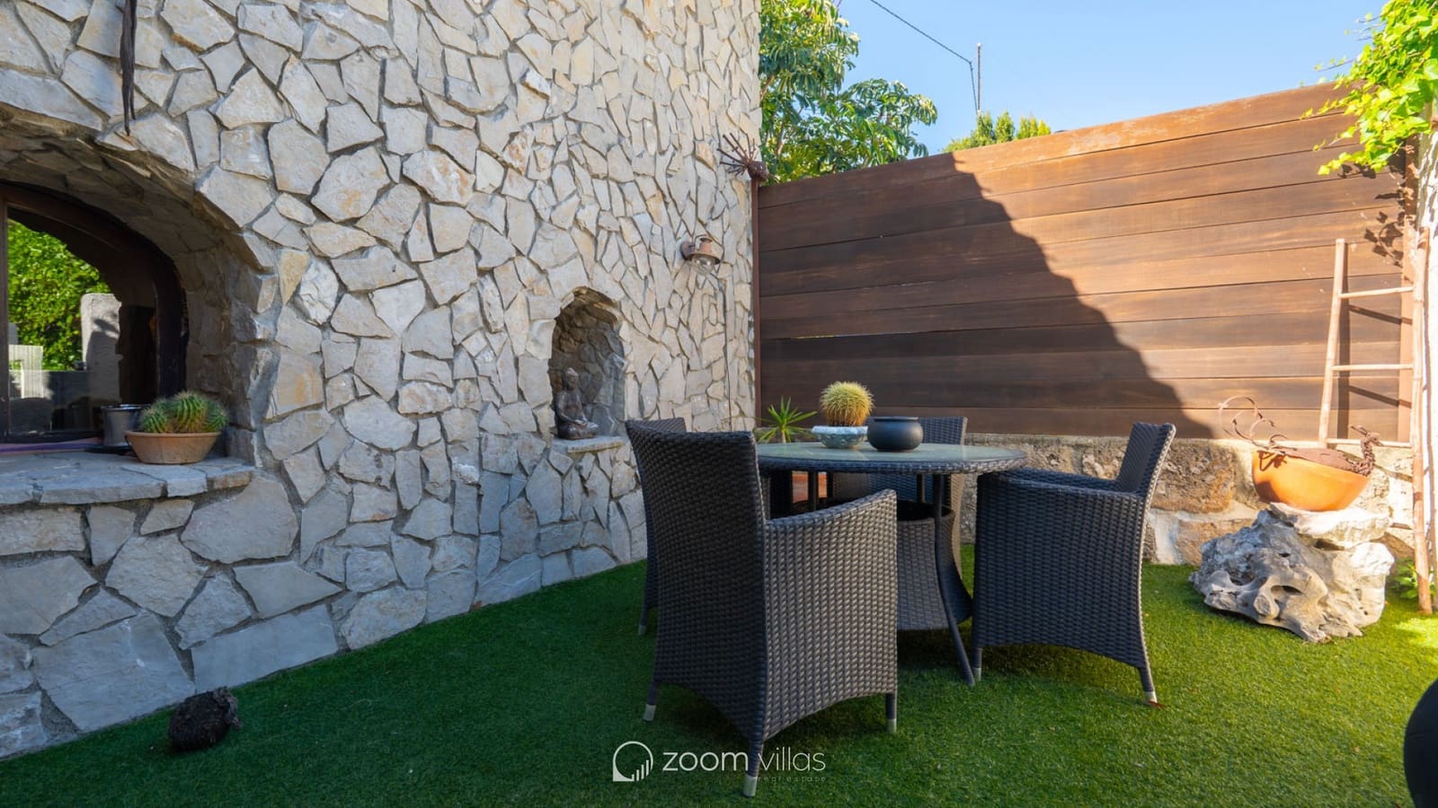 4 sypialnia Willa na sprzedaż w Javea / Xabia z basenem - 895 000 € (Ref: 9788722)