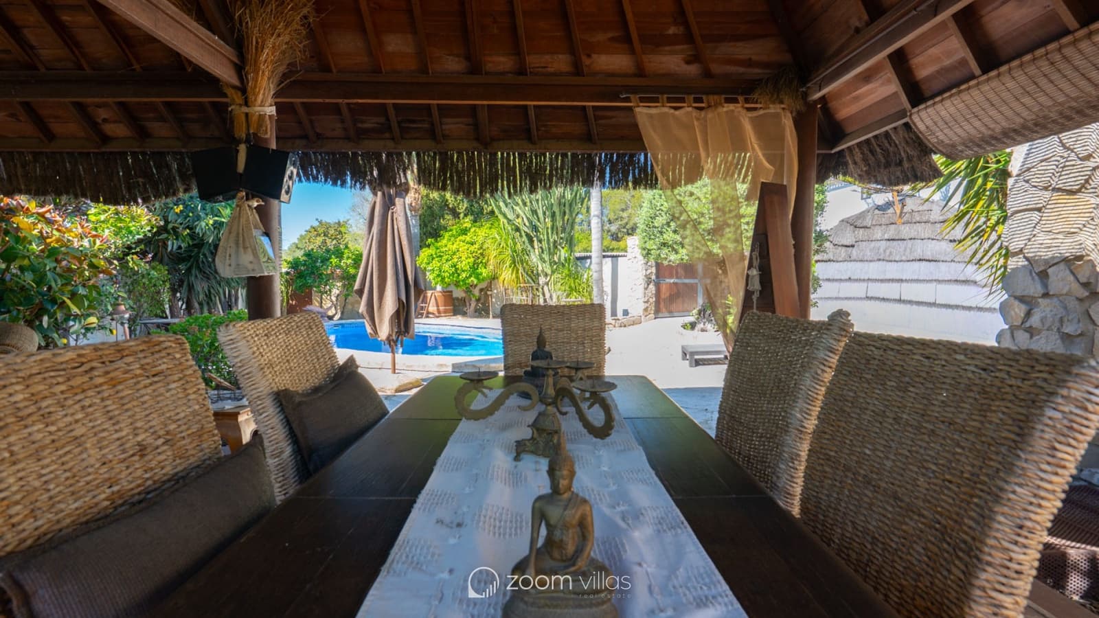 4 sypialnia Willa na sprzedaż w Javea / Xabia z basenem - 895 000 € (Ref: 9788722)