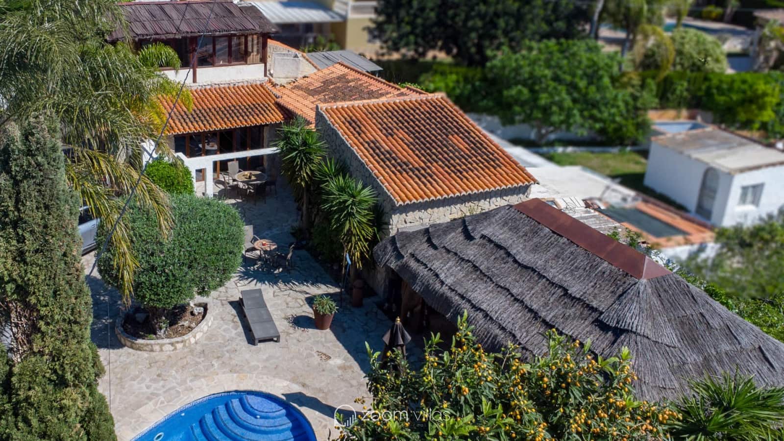 4 sypialnia Willa na sprzedaż w Javea / Xabia z basenem - 895 000 € (Ref: 9788722)