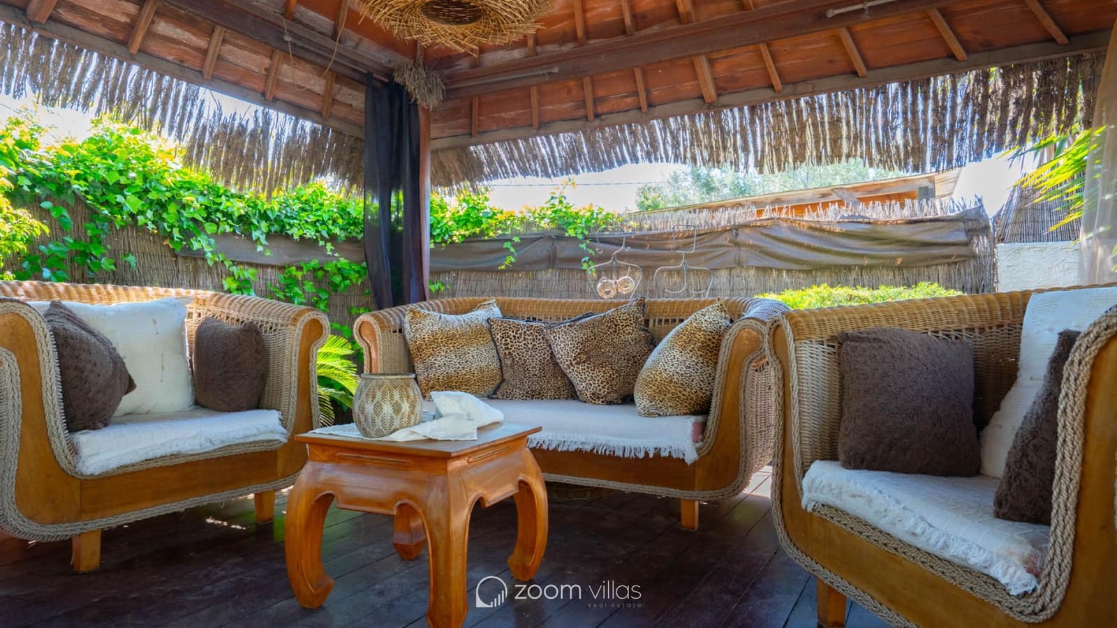 4 sypialnia Willa na sprzedaż w Javea / Xabia z basenem - 895 000 € (Ref: 9788722)