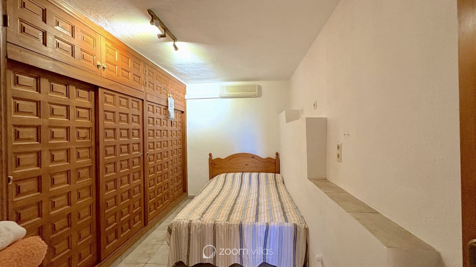 4 bedroom Villa for sale in Benitachell / Benitatxell with pool - € 595,000 (Ref: 9788723)