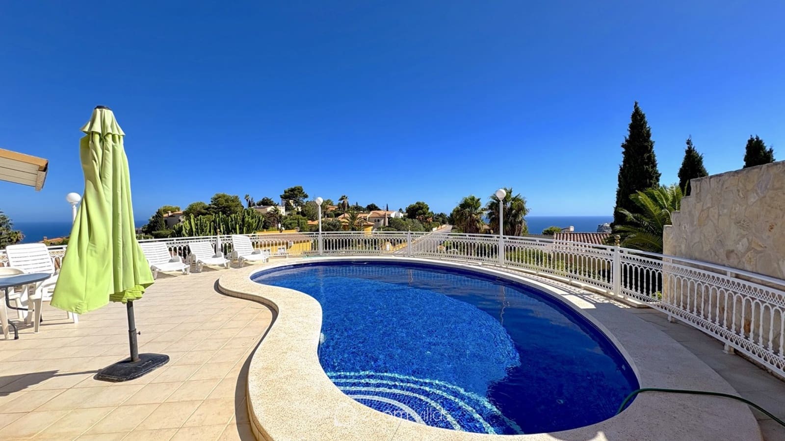 4 bedroom Villa for sale in Benitachell / Benitatxell with pool - € 595,000 (Ref: 9788723)