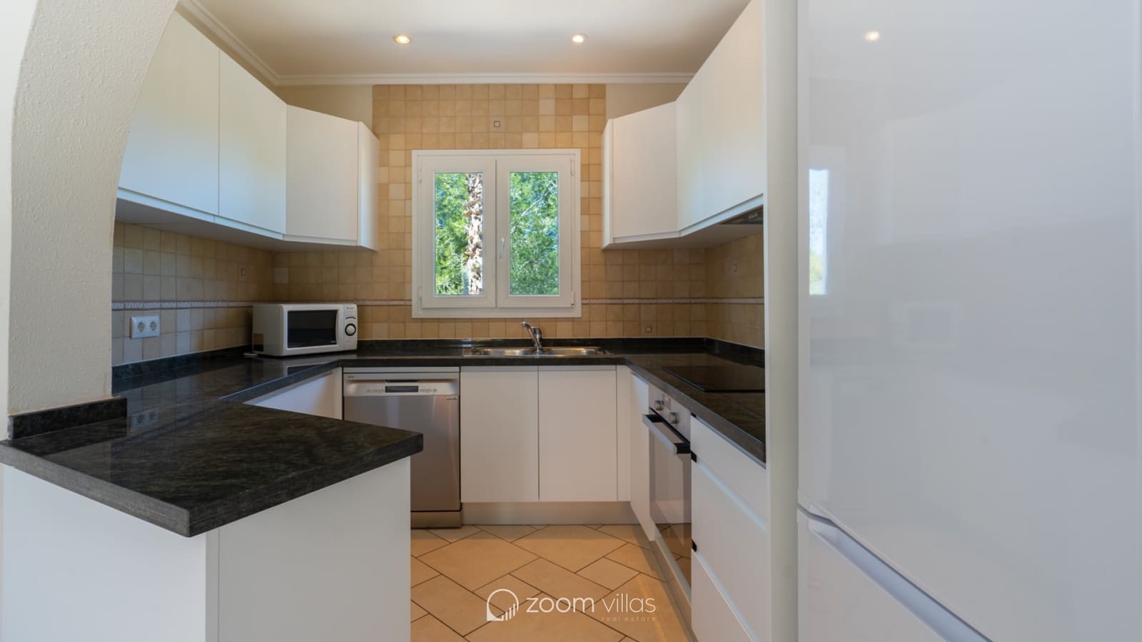 3 Zimmer Villa zu verkaufen in Javea / Xabia mit Pool - 625.000 € (Ref: 9797622)