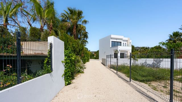 3 soverom Villa til salgs i Benissa med svømmebasseng - € 1 175 000 (Ref: 9808598)