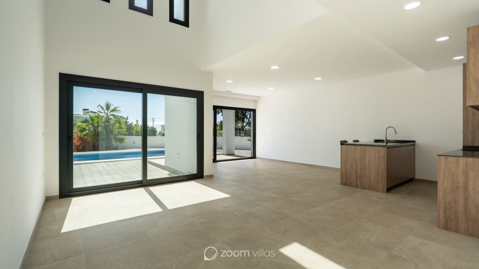 3 bedroom Villa for sale in Benissa with pool - € 1,175,000 (Ref: 9808598)