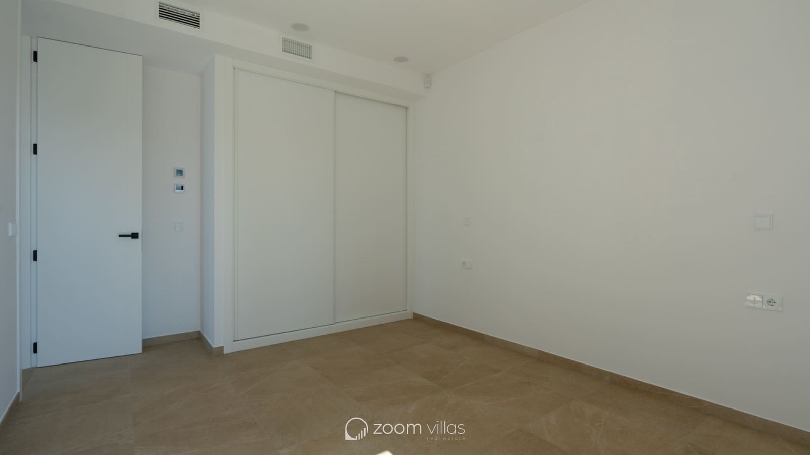 3 bedroom Villa for sale in Benissa with pool - € 1,175,000 (Ref: 9808598)