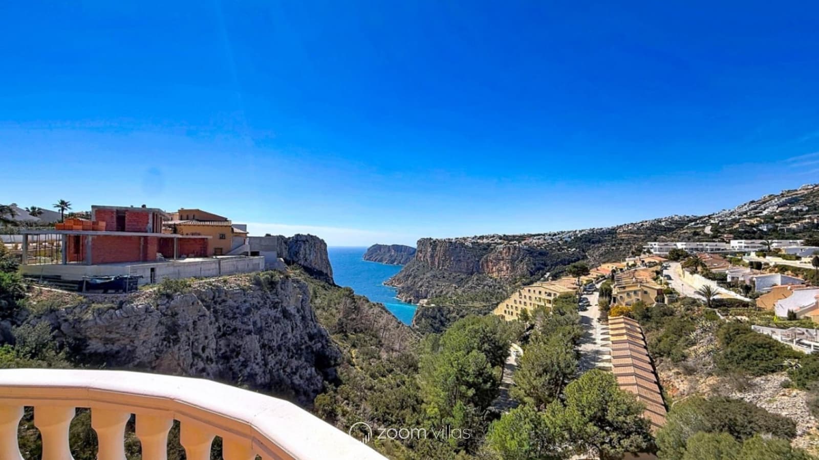 3 slaapkamer Villa te koop in Benitachell / Benitatxell met zwembad - € 890.000 (Ref: 9809460)