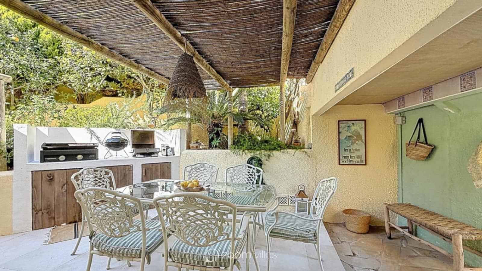 4 soveværelse Villa til salg i Benitachell / Benitatxell - € 980.000 (Ref: 9815147)