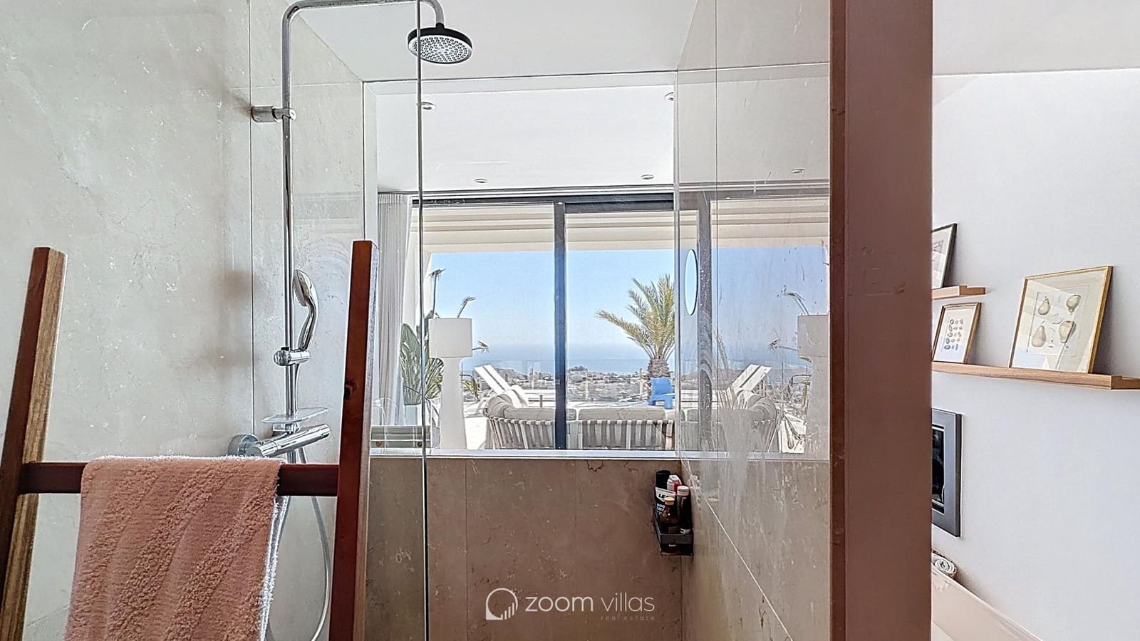 4 bedroom Villa for sale in Benitachell / Benitatxell with pool - € 2,450,000 (Ref: 9815148)