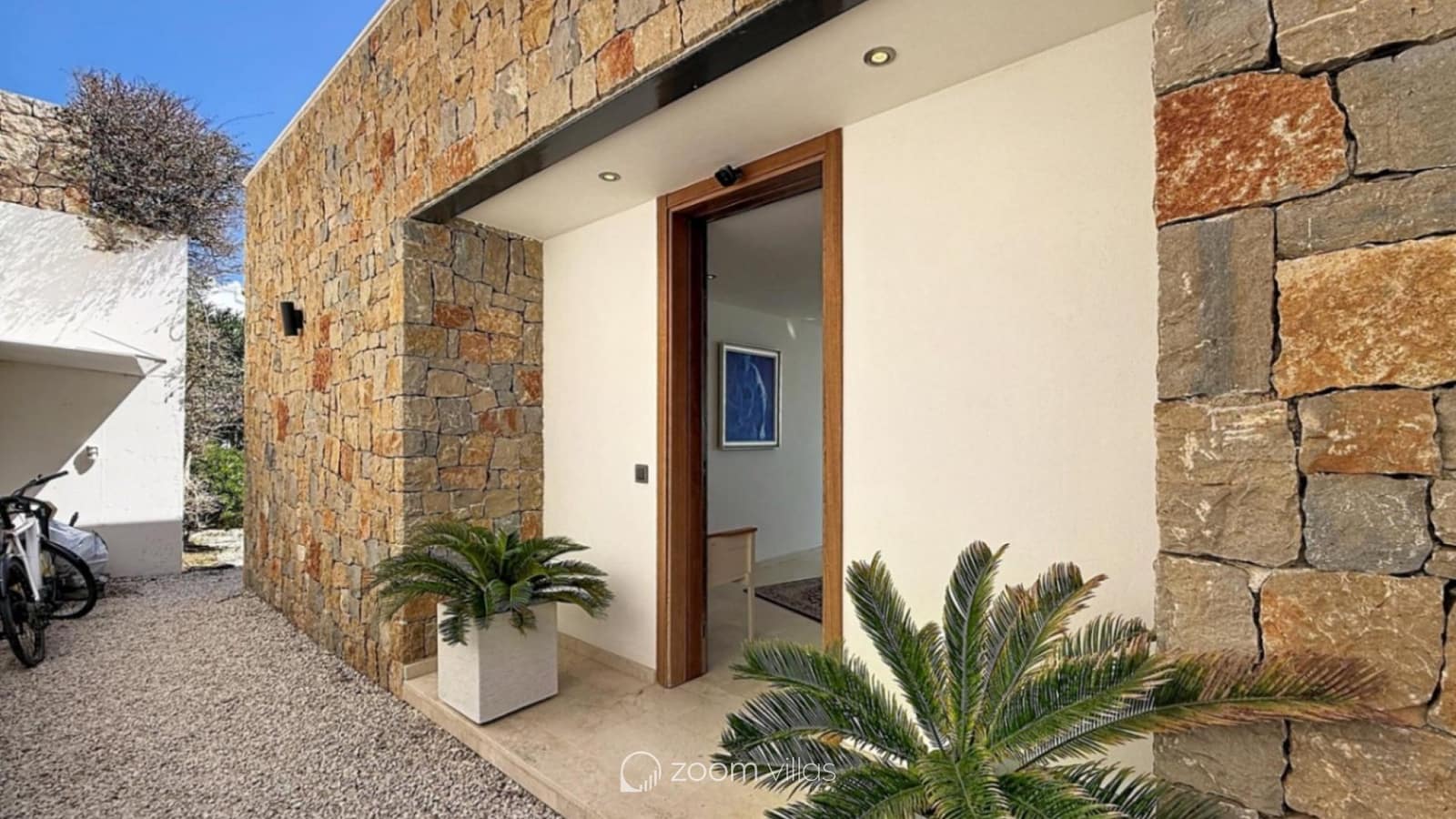 4 bedroom Villa for sale in Benitachell / Benitatxell with pool - € 2,450,000 (Ref: 9815148)