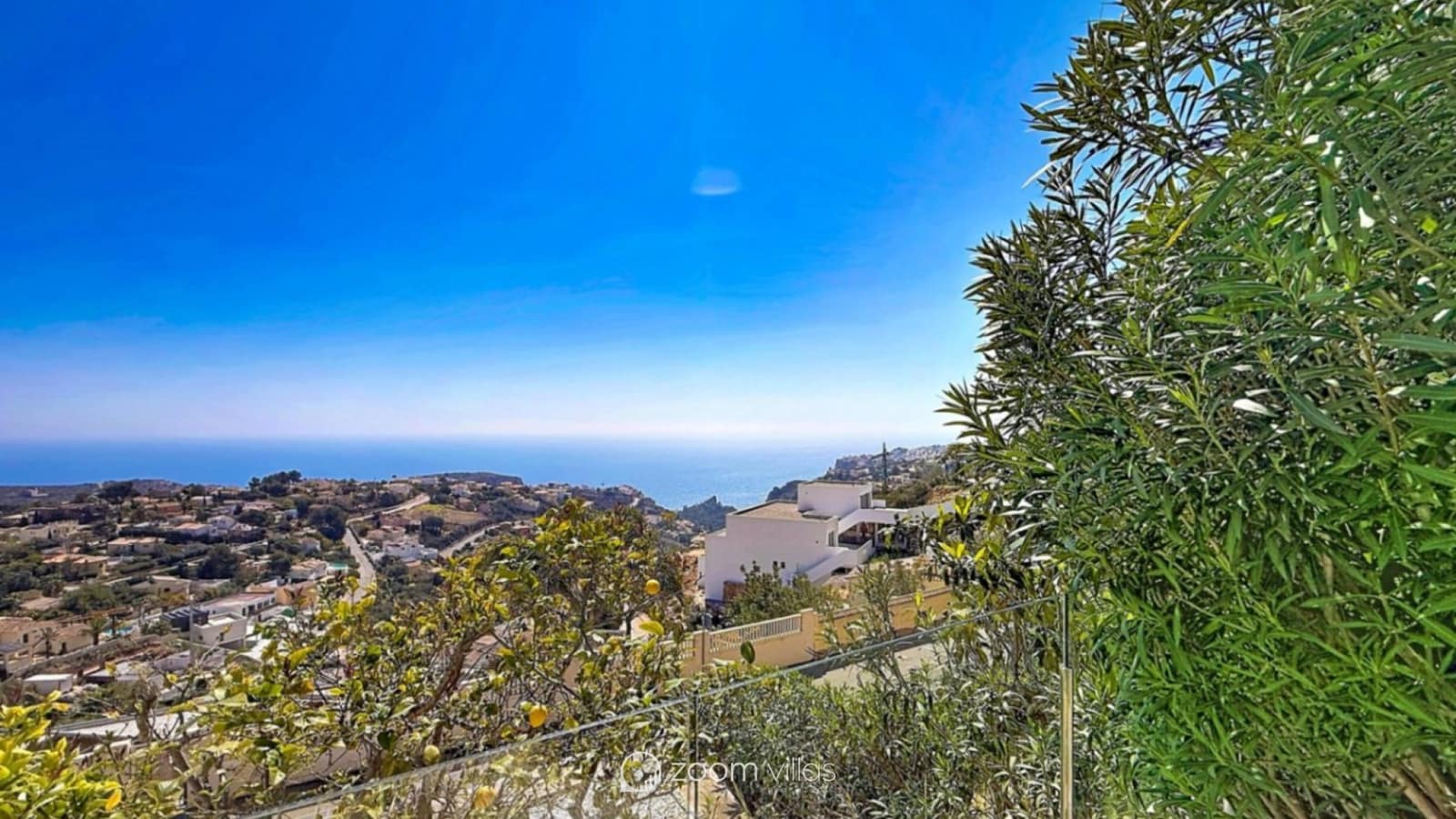 4 bedroom Villa for sale in Benitachell / Benitatxell with pool - € 2,450,000 (Ref: 9815148)