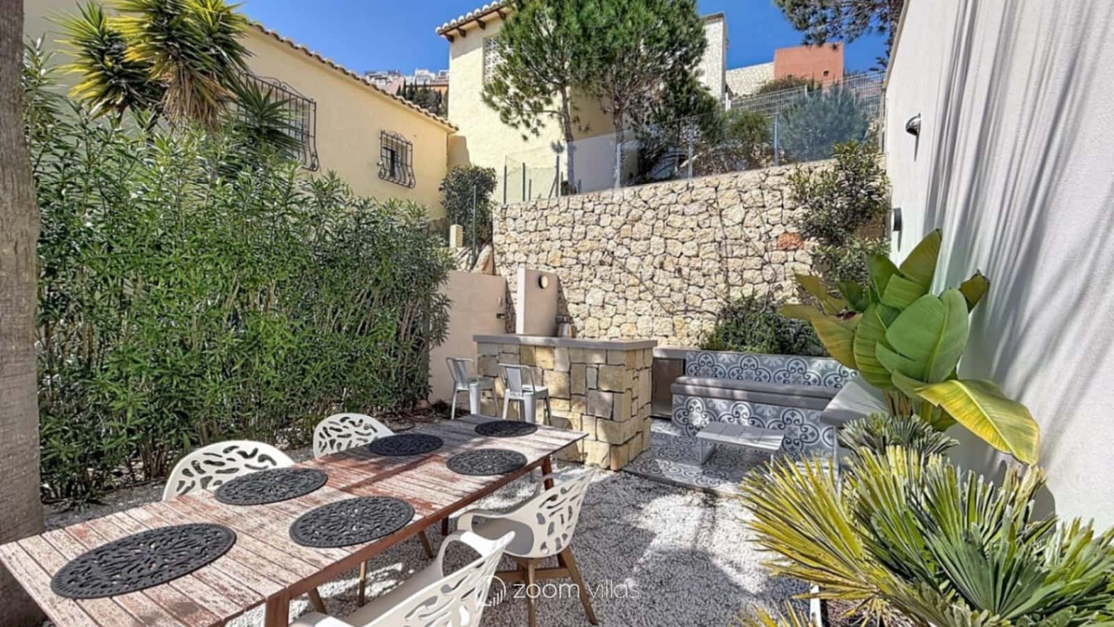 4 bedroom Villa for sale in Benitachell / Benitatxell with pool - € 2,450,000 (Ref: 9815148)