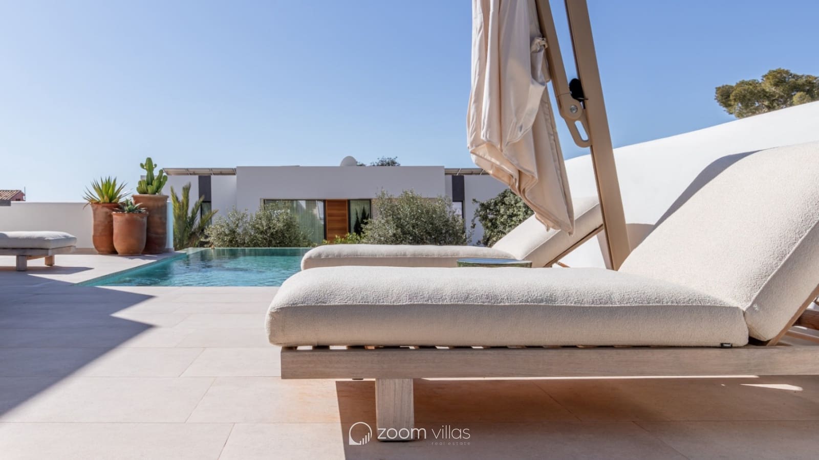 4 slaapkamer Villa te koop in Moraira met zwembad - € 2.190.000 (Ref: 9827414)