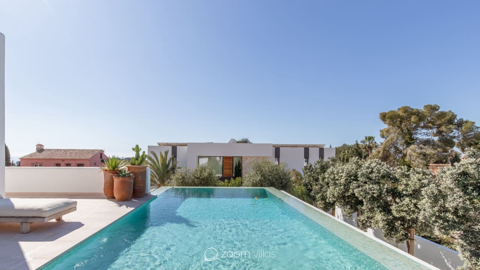 4 slaapkamer Villa te koop in Moraira met zwembad - € 2.190.000 (Ref: 9827414)