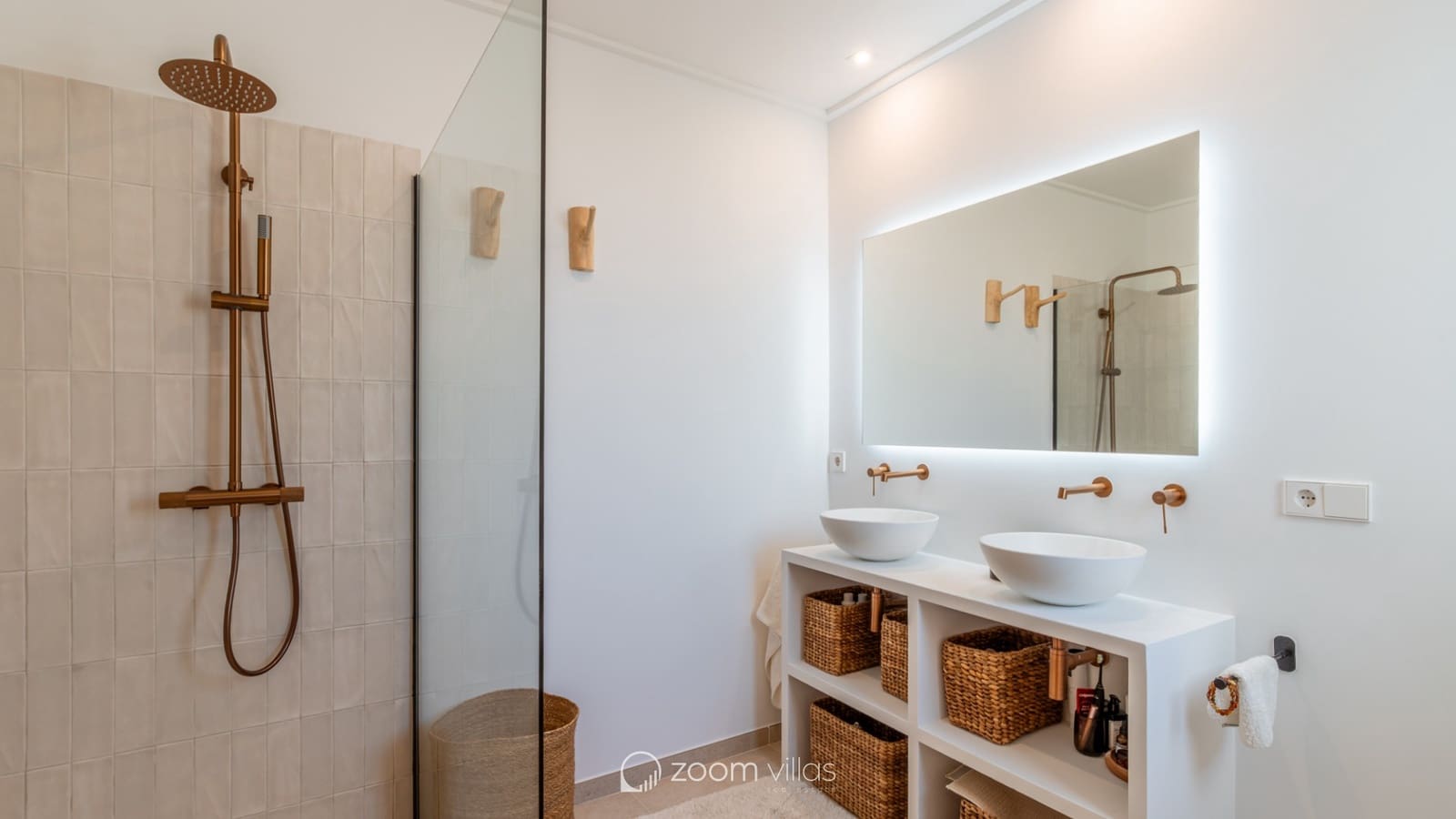 4 slaapkamer Villa te koop in Moraira met zwembad - € 2.190.000 (Ref: 9827414)
