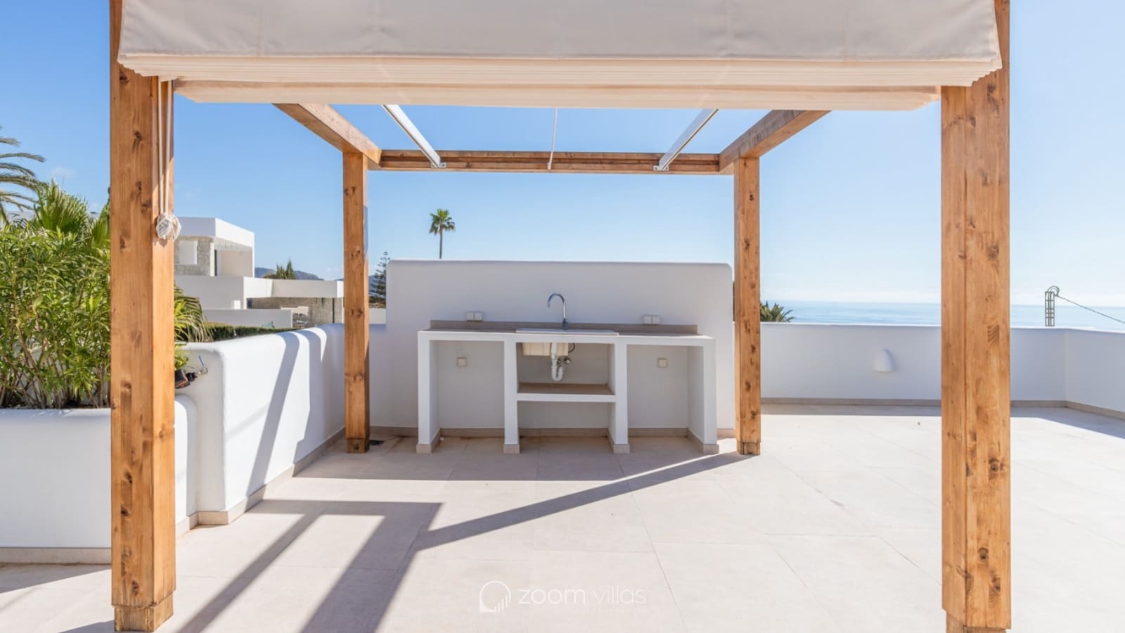 4 slaapkamer Villa te koop in Moraira met zwembad - € 2.190.000 (Ref: 9827414)