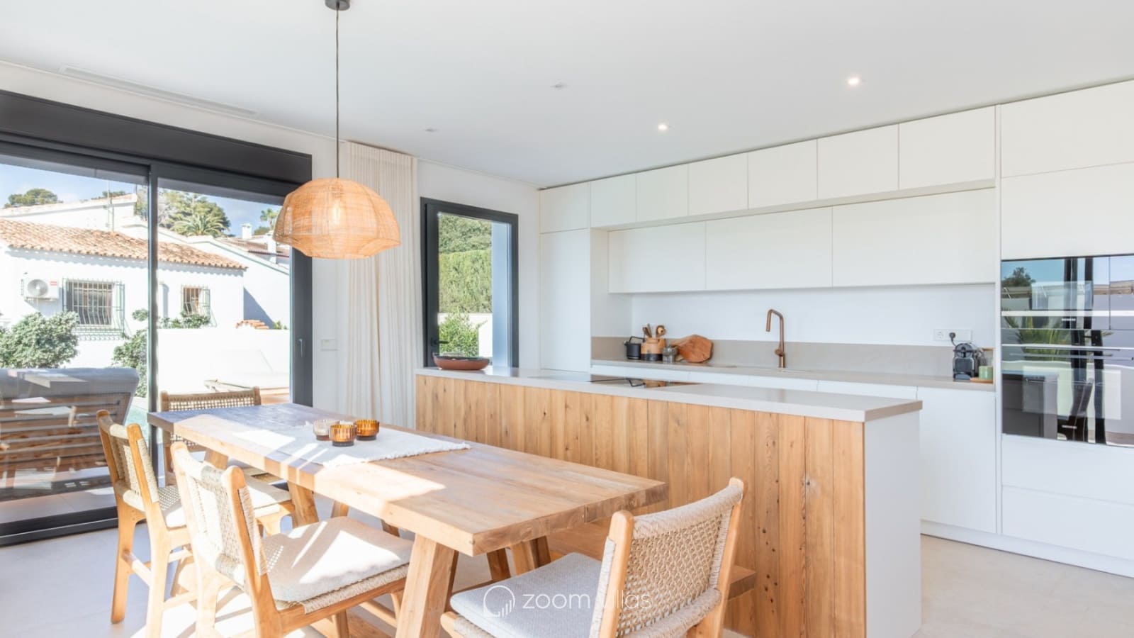 4 slaapkamer Villa te koop in Moraira met zwembad - € 2.190.000 (Ref: 9827414)