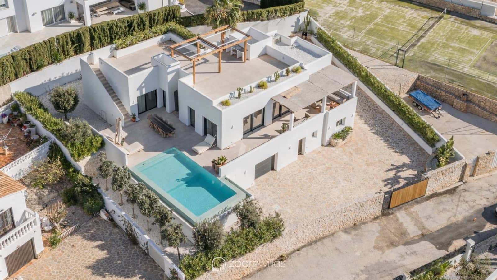 4 slaapkamer Villa te koop in Moraira met zwembad - € 2.190.000 (Ref: 9827414)