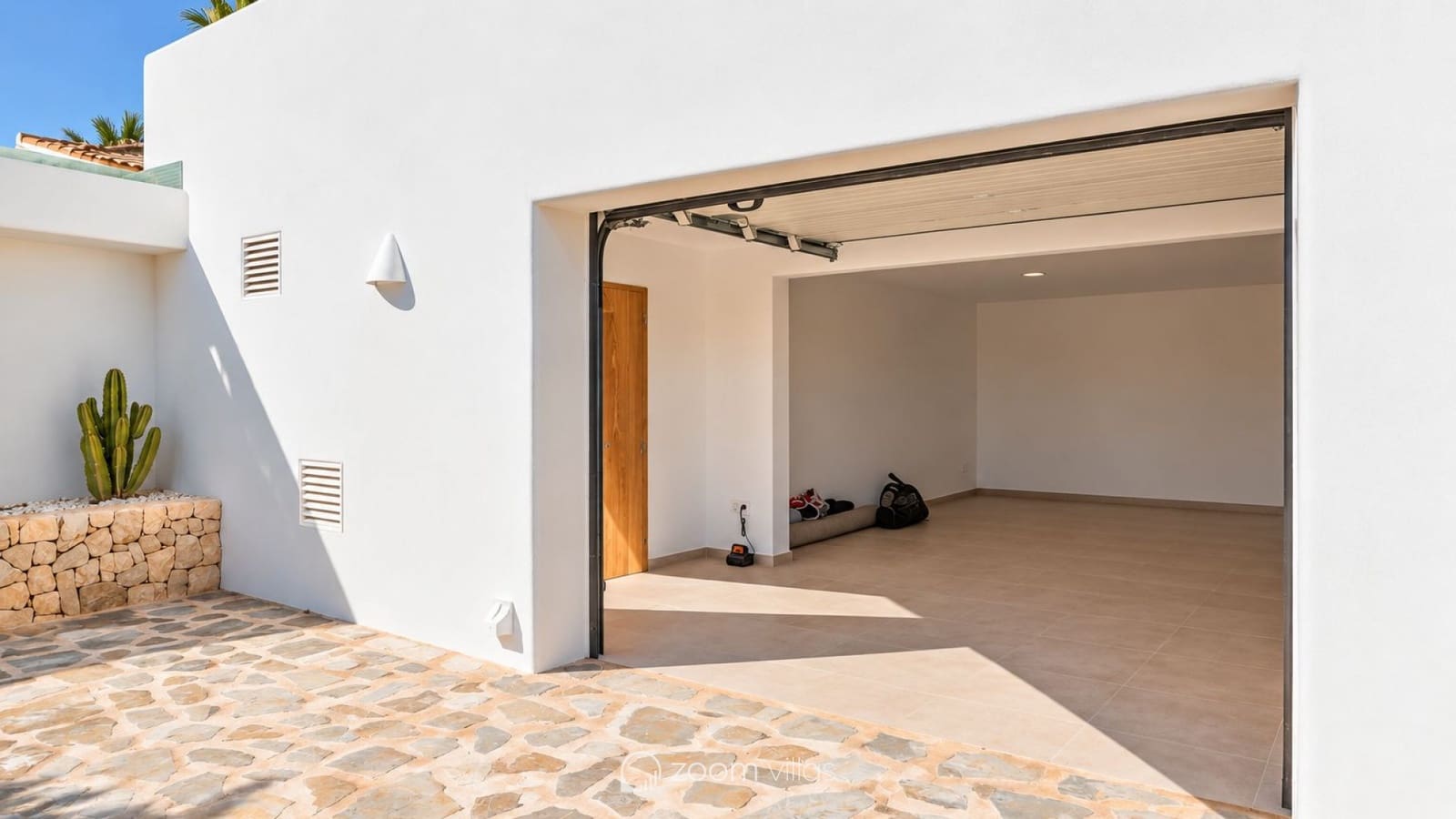 4 slaapkamer Villa te koop in Moraira met zwembad garage - € 1.995.000 (Ref: 9827414)