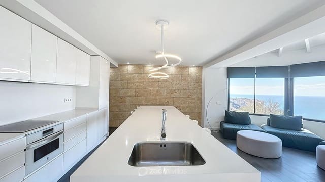 3 sovrum Villa till salu i Benitachell / Benitatxell med pool - 1 200 000 € (Ref: 9841601)