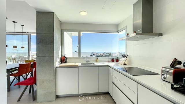 4 quarto Moradia para venda em Benitachell / Benitatxell com piscina - 1 295 000 € (Ref: 9841602)