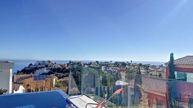 4 quarto Moradia para venda em Benitachell / Benitatxell com piscina - 1 295 000 € (Ref: 9841602)
