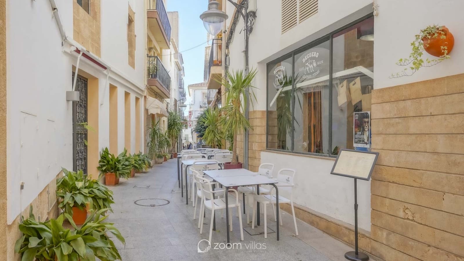 4 bedroom Villa for sale in Javea / Xabia - € 1,980,000 (Ref: 9973842)