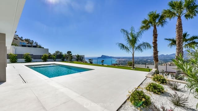 5 slaapkamer Villa te koop in Altea met zwembad - € 2.690.000 (Ref: 9989295)