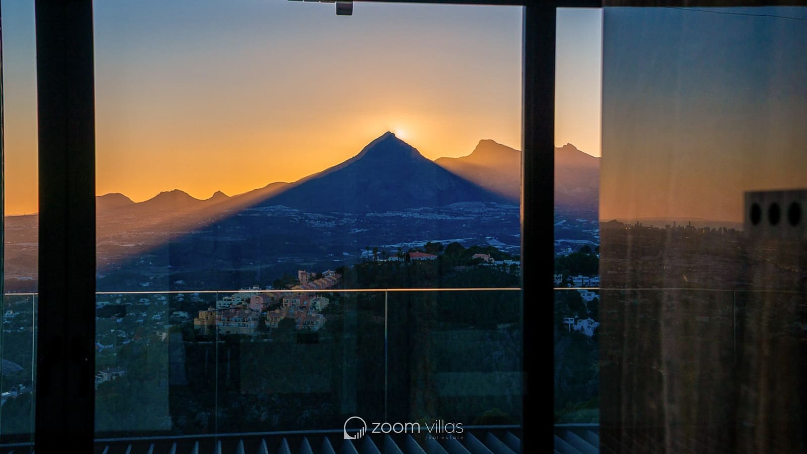 5 chambre Villa/Maison à vendre à Altea avec piscine - 2 690 000 € (Ref: 9989295)