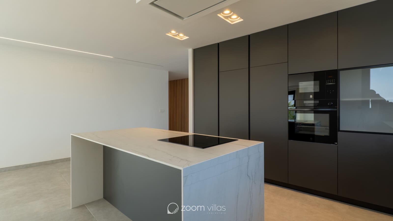 3 soveværelse Villa til salg i Moraira med swimmingpool - € 2.250.000 (Ref: 9989296)