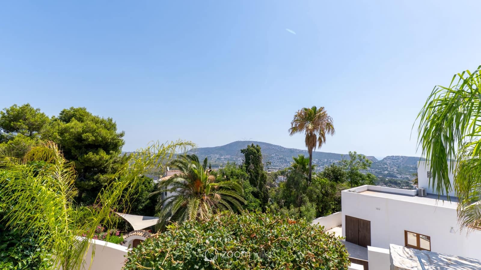 3 soveværelse Villa til salg i Moraira med swimmingpool - € 2.250.000 (Ref: 9989296)