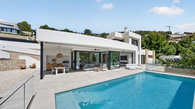 Chalet de 4 habitaciones en Benissa en venta con piscina - 2.195.000 € (Ref: 9995900)